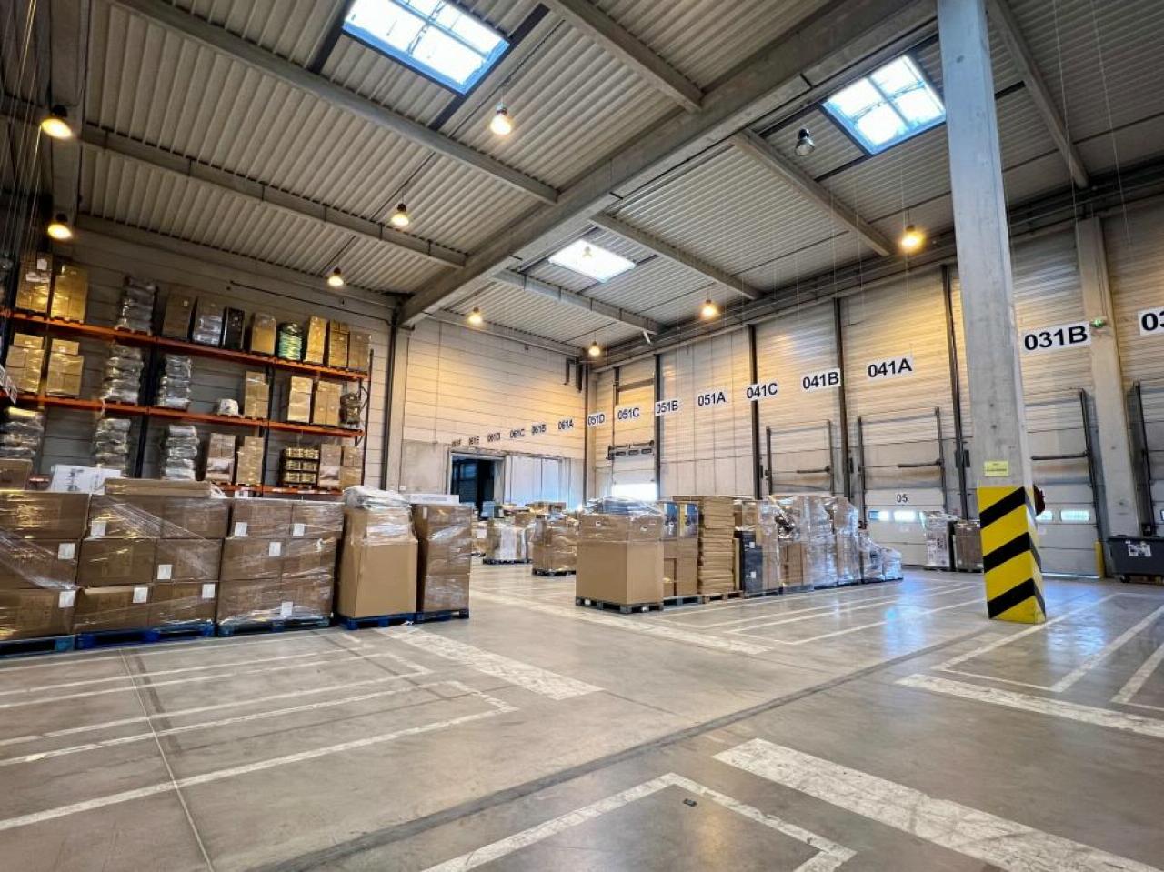 Entrepôt classe a Cournon-d'Auvergne 5801m² Location entrepôt classe a Cournon-d'Auvergne Puy-de-Dôme OLLOG2530388 8
